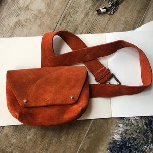 Waist belt bag